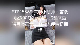 【新片速遞】 小虎牙美少女，外表甜美花臂纹身，笑起来甜美，全裸震动棒自慰，磨蹭抽插嫩穴，闭上眼睛慢慢享受[353MB/MP4/01:25:31]