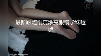 美少妇韵味十足，完美露脸吃鸡鸡，口活十分好