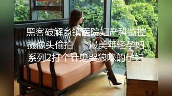 良家少妇露脸在家伺候大哥激情啪啪，从浴室玩到床上口交大鸡巴，后入抽插让大哥各种蹂躏爆草，浪叫呻吟不止