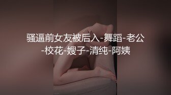 二人拍摄激情写真,摄影师忍不住加入其中