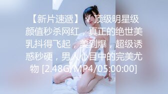 精灵古怪漂亮小女友