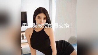 黑客破解网络摄像头监控偷拍服装店试穿衣服的美女超像迪丽热巴的网红脸美女一对人造大奶子