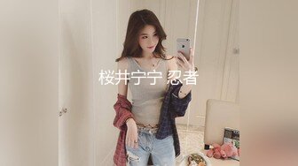 黑丝伪娘 小哥哥喜欢我给他口 说特别喜欢那种鬼头刺激的感觉 射的我满满一脸 这有多久没射了 很尴尬 很无语