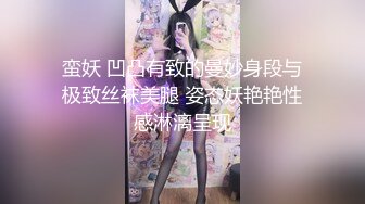 冒充假经纪人忽悠漂亮小美女__各种姿势露出漂亮的裸体 (11)