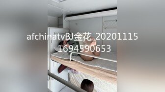 ★☆极品流出☆★颜值身材不输一线模特，极品风骚御姐重庆楼凤施工妹【雨涵】私拍②，抓龙筋毒龙足交口爆啪啪，太会玩最懂男人的女人V (7)