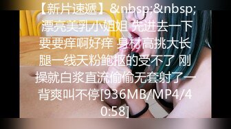 最新很火的SWAG剧情系列金色短发骚妻趁老公今晚加班和刚到家的邻居偸情一番