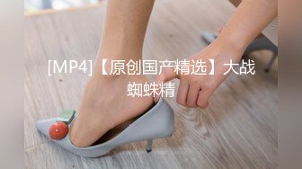 STP30574 两个00后嫩妹！双女激情诱惑！娇小身材粉嫩小穴，互摸奶子各种展示，怼在镜头前特写，让人欲罢不能